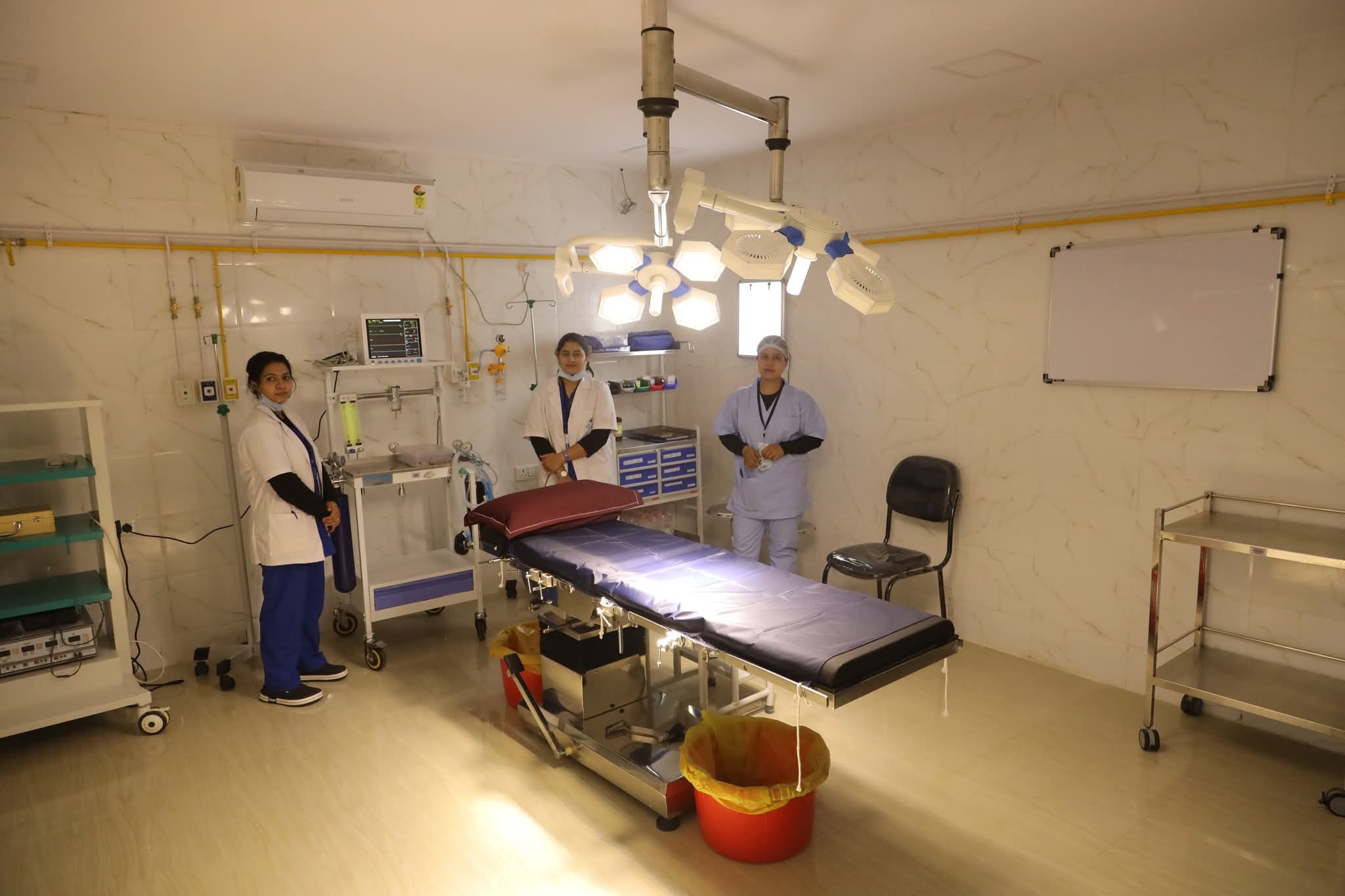  Care & Cure Multispeciality Hospital slider image